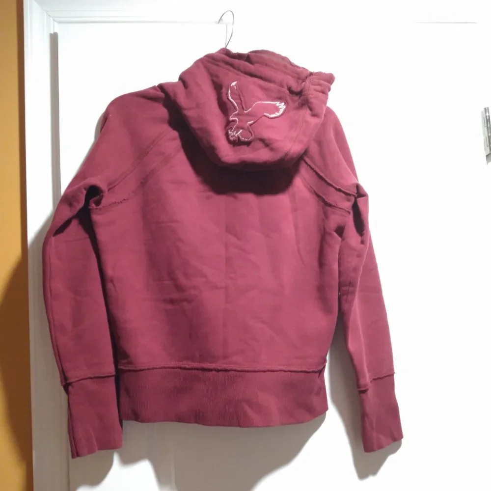 SOLD Burgundy American Eagle Hoodie - Picture 4 of 7